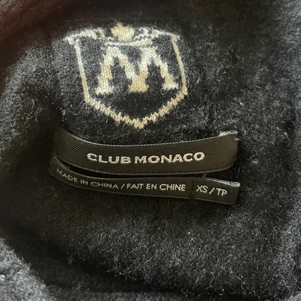 Club Monaco Ralph Lauren Black Cashmere V-Neck Pullover Sweater XS‎